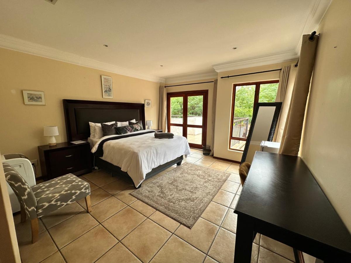 37 On Eagles Hotell Hartbeespoort Eksteriør bilde